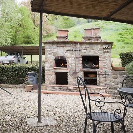 Agriturismo Le Buche Di Viesca Реджелло Екстер'єр фото