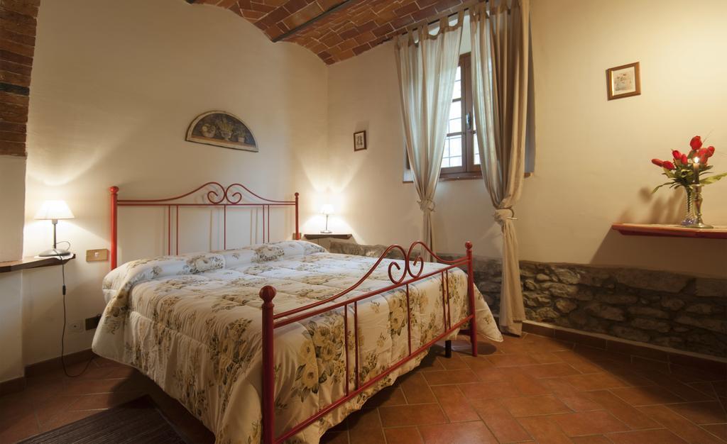 Agriturismo Le Buche Di Viesca Реджелло Екстер'єр фото